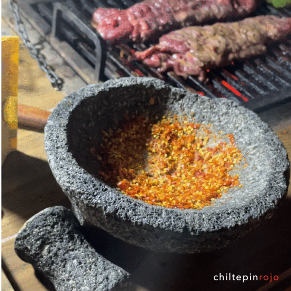 Chiltepin rojo seco picante Sonora molcajete